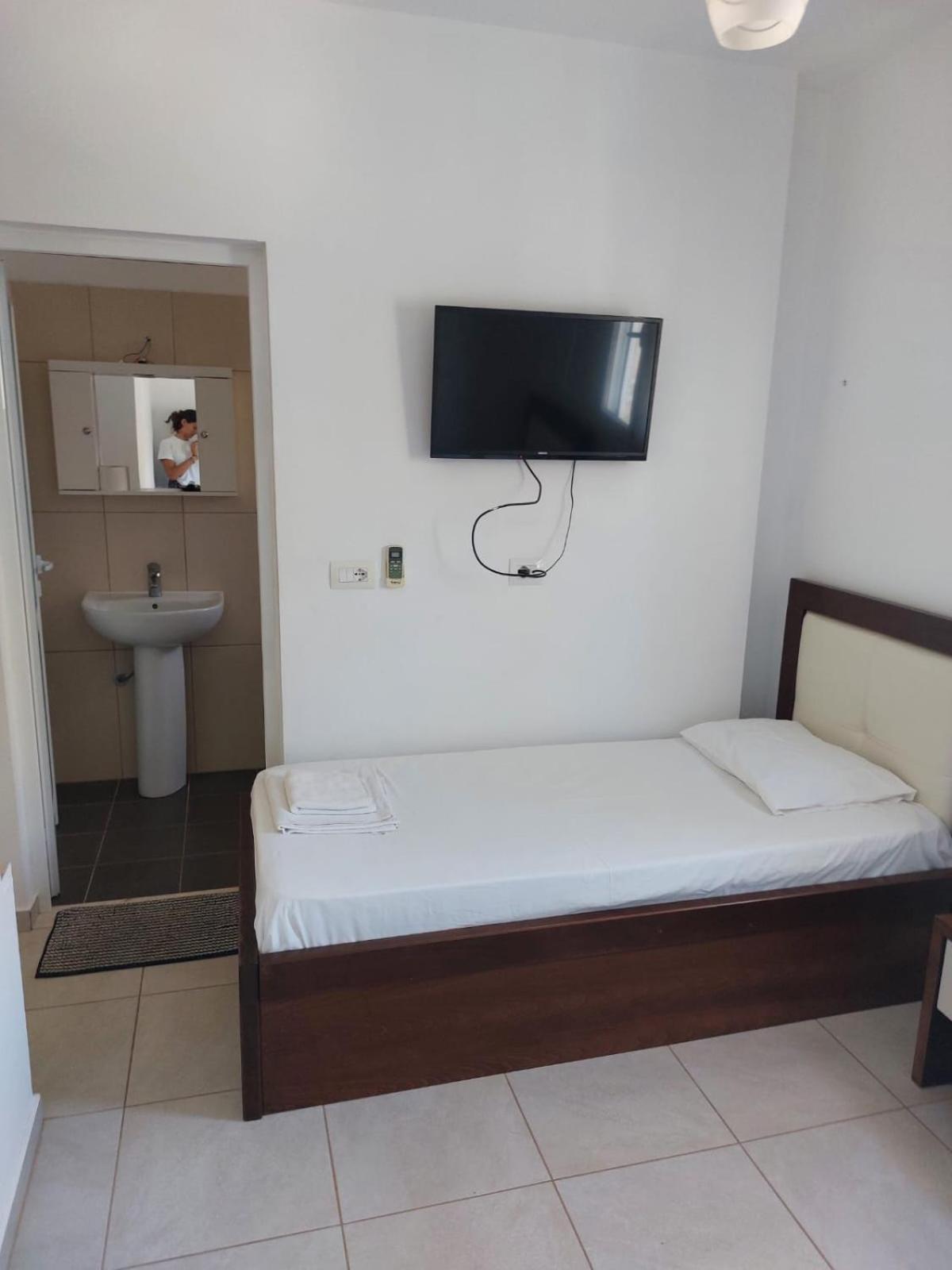 Hotel Jali Himarë Exterior foto